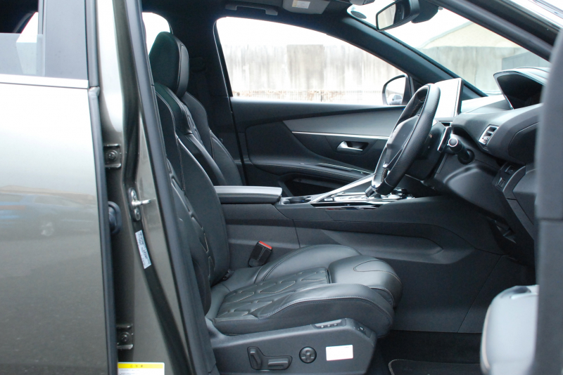 プジョー 3008 中古車