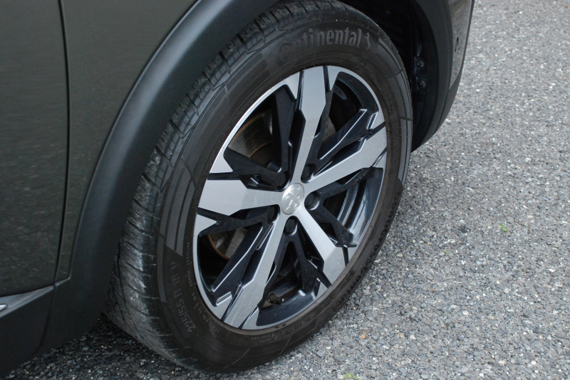 プジョー 3008 中古車