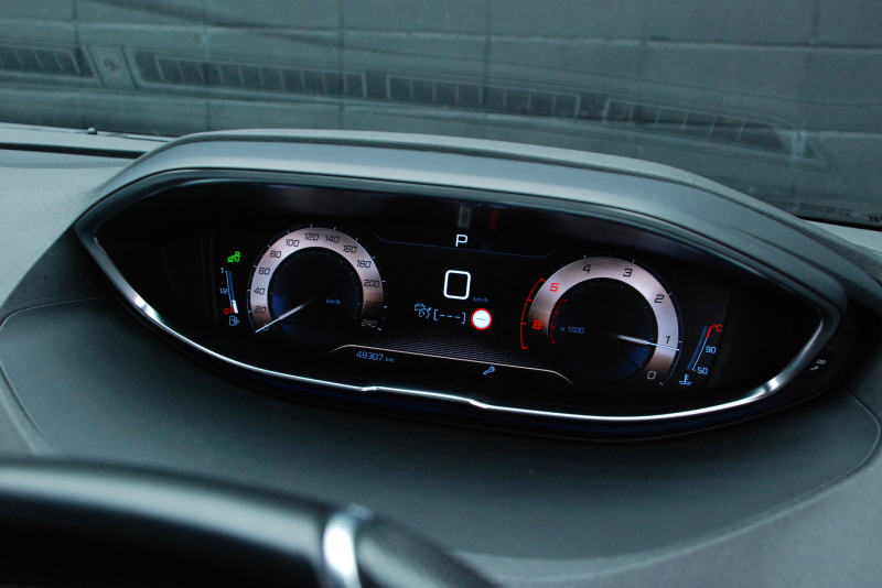 プジョー 3008 中古車