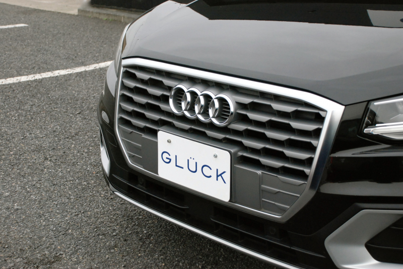 アウディ Q2 中古車