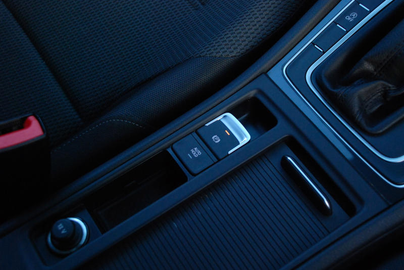 フォルクスワーゲン ゴルフヴァリアント 中古車