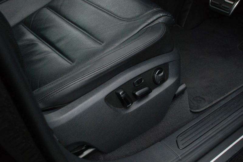 フォルクスワーゲン トゥアレグ 中古車