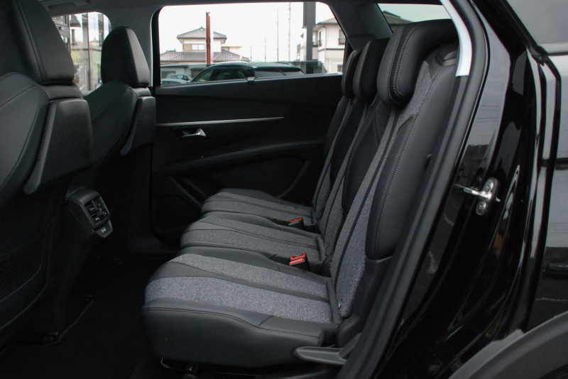 プジョー 5008 中古車