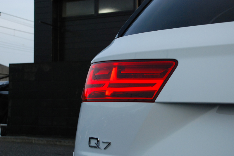 アウディ Q7 中古車