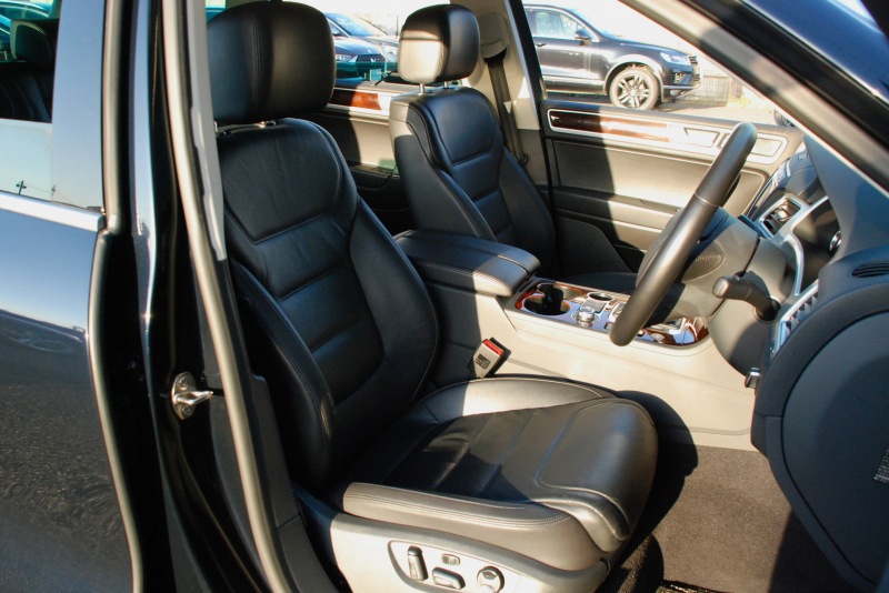 フォルクスワーゲン トゥアレグ 中古車