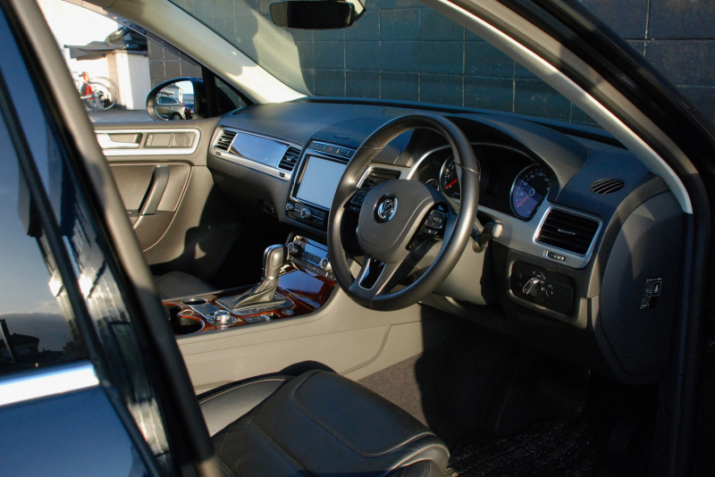 フォルクスワーゲン トゥアレグ 中古車