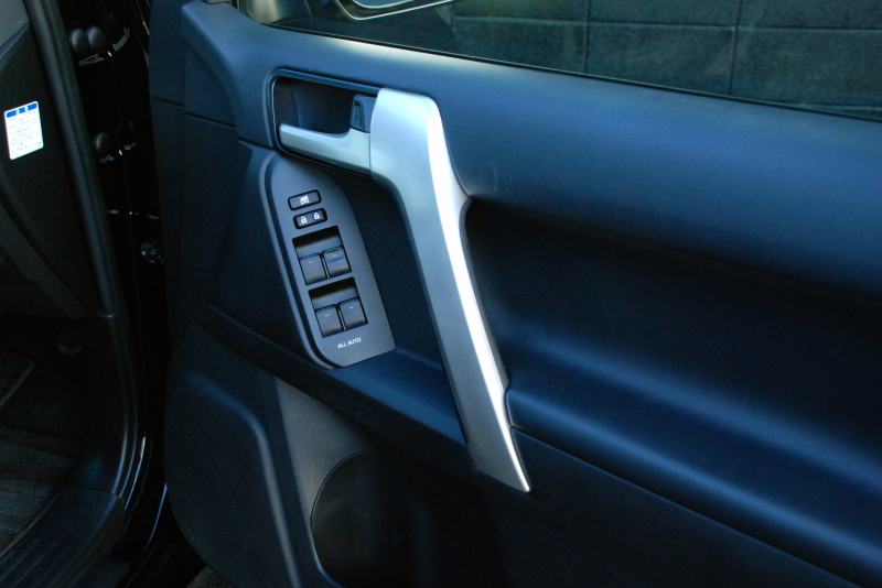 トヨタ ランドクルーザープラド 中古車