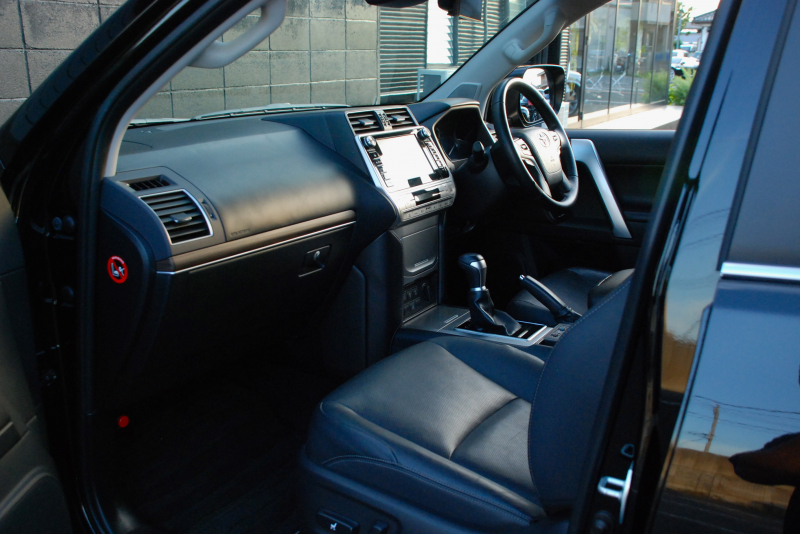 トヨタ ランドクルーザープラド 中古車