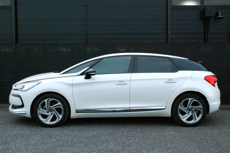 DSオートモビル DS5 中古車