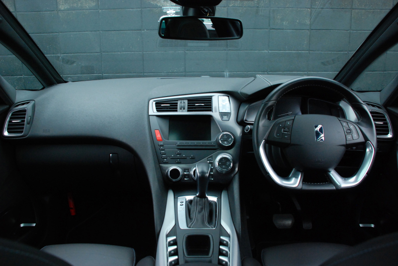 DSオートモビル DS5 中古車