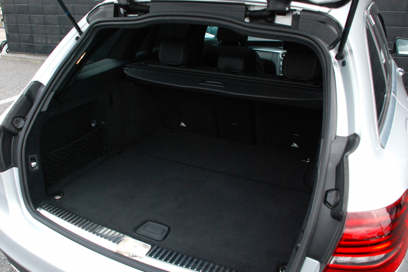 メルセデスベンツ Cクラス 中古車