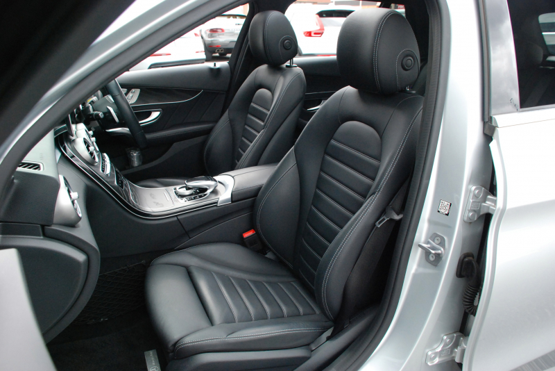 メルセデスベンツ Cクラス 中古車