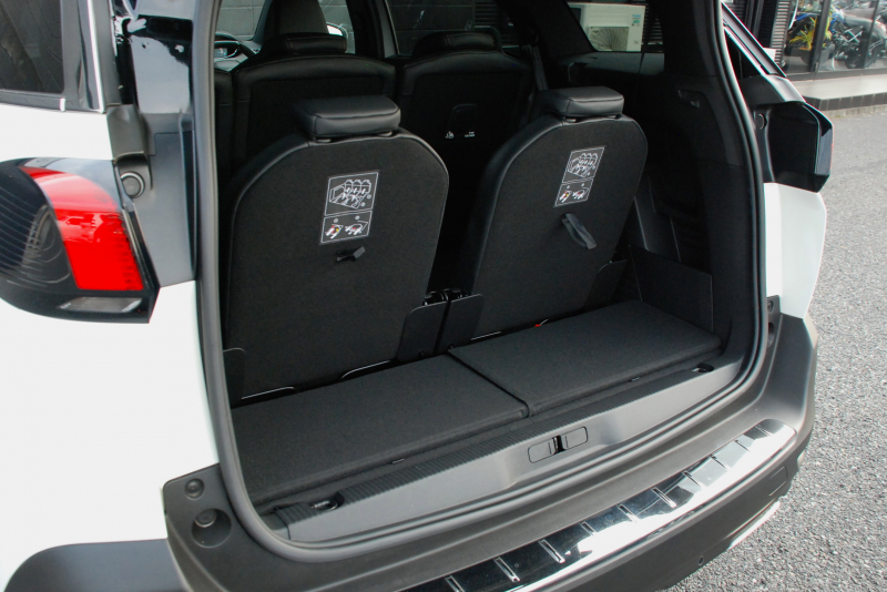 プジョー 5008 中古車