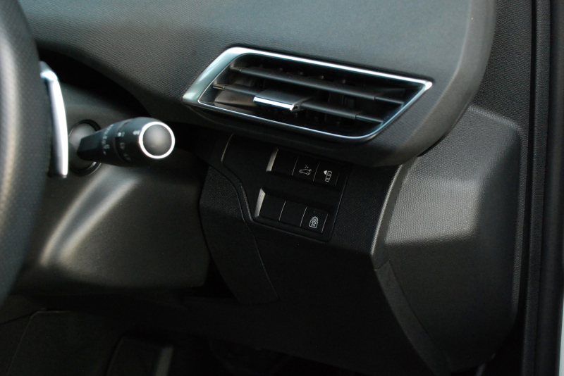 プジョー 5008 中古車