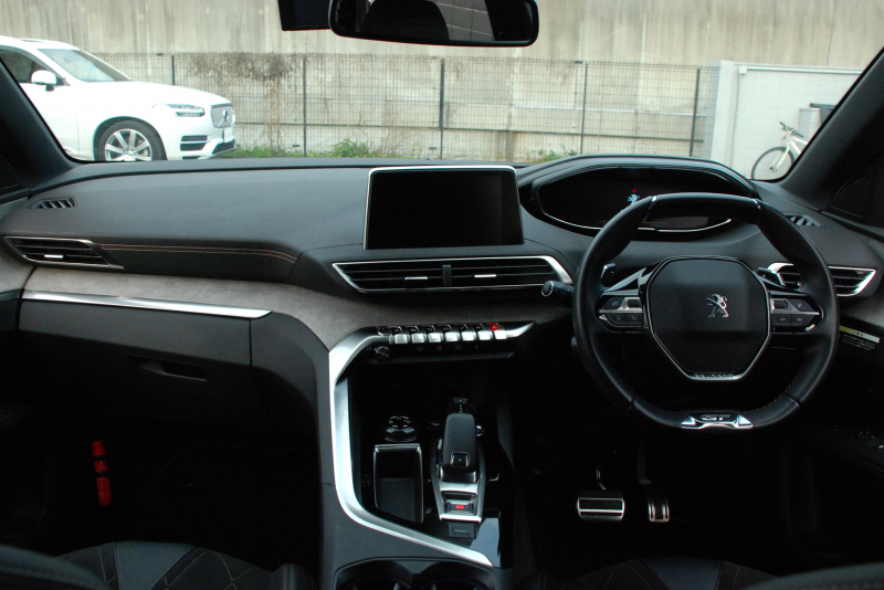 プジョー 5008 中古車