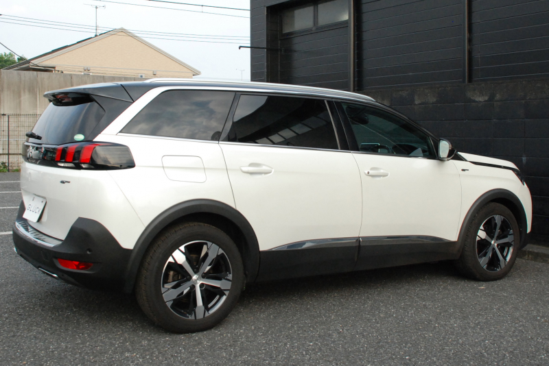 プジョー 5008 中古車