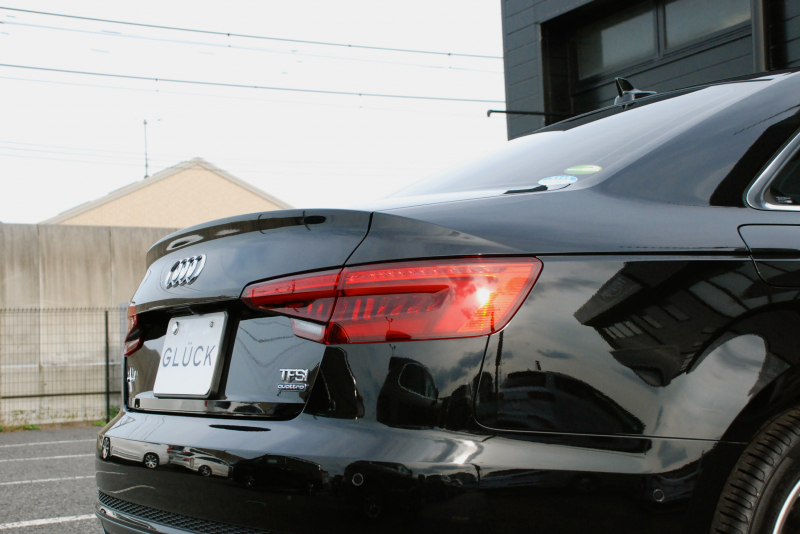 アウディ A4 中古車