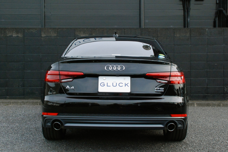 アウディ A4 中古車