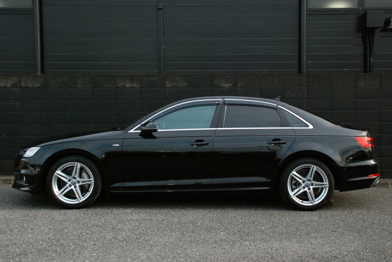 アウディ A4 中古車