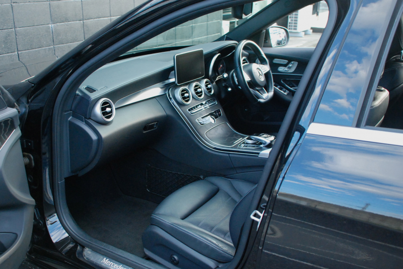 メルセデスベンツ Cクラス 中古車