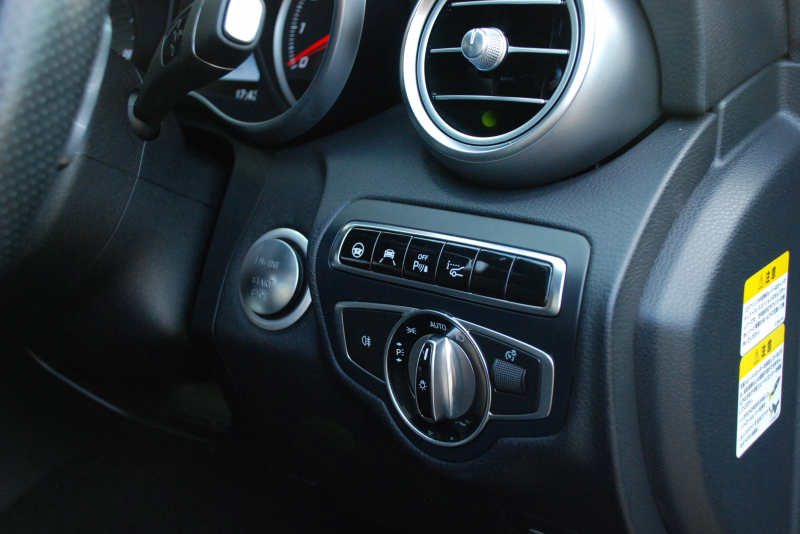 メルセデスベンツ Cクラス 中古車