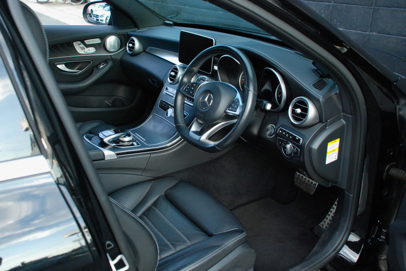 メルセデスベンツ Cクラス 中古車