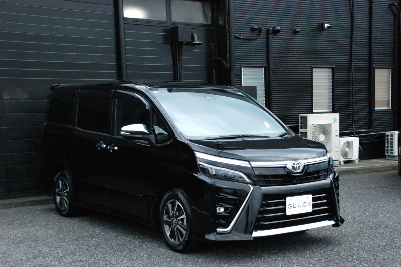 トヨタ ヴォクシー 中古車