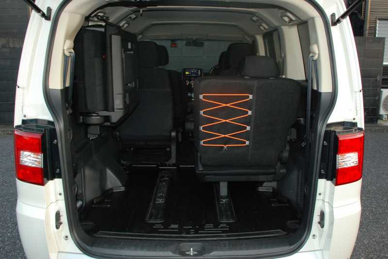 三菱 デリカD:5 中古車