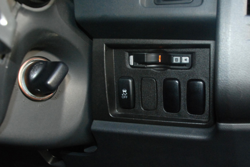 三菱 デリカD:5 中古車