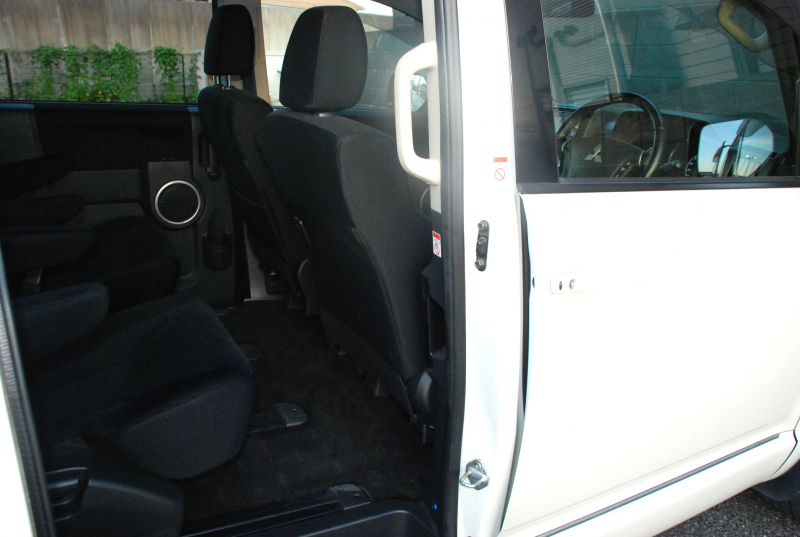 三菱 デリカD:5 中古車