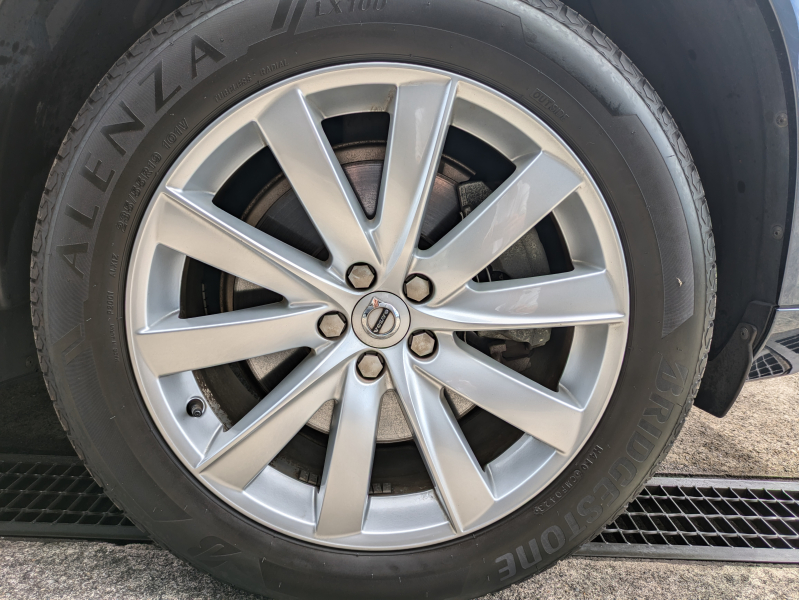 ボルボ XC90 中古車