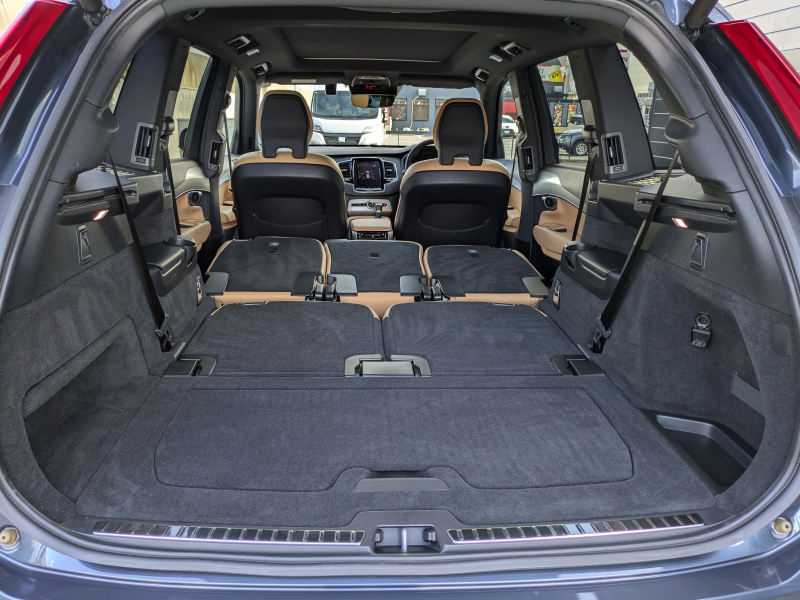 ボルボ XC90 中古車