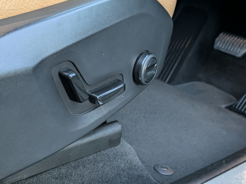 ボルボ XC60 中古車