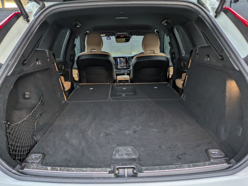 ボルボ XC60 中古車