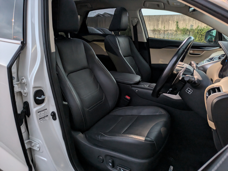 レクサス NX 中古車