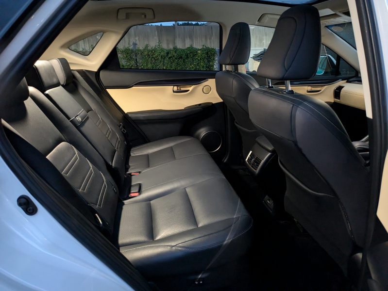 レクサス NX 中古車