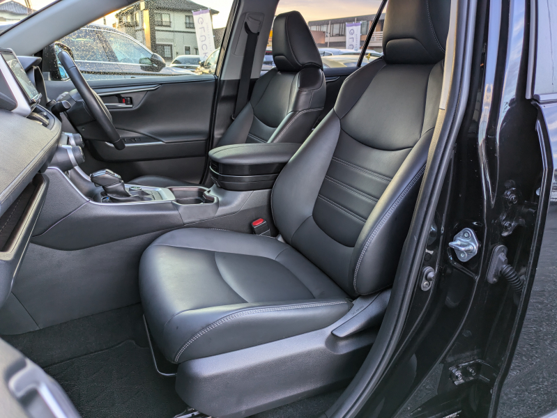 トヨタ RAV4 中古車