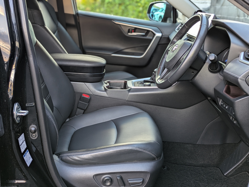 トヨタ RAV4 中古車