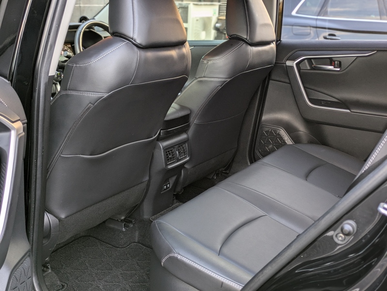 トヨタ RAV4 中古車