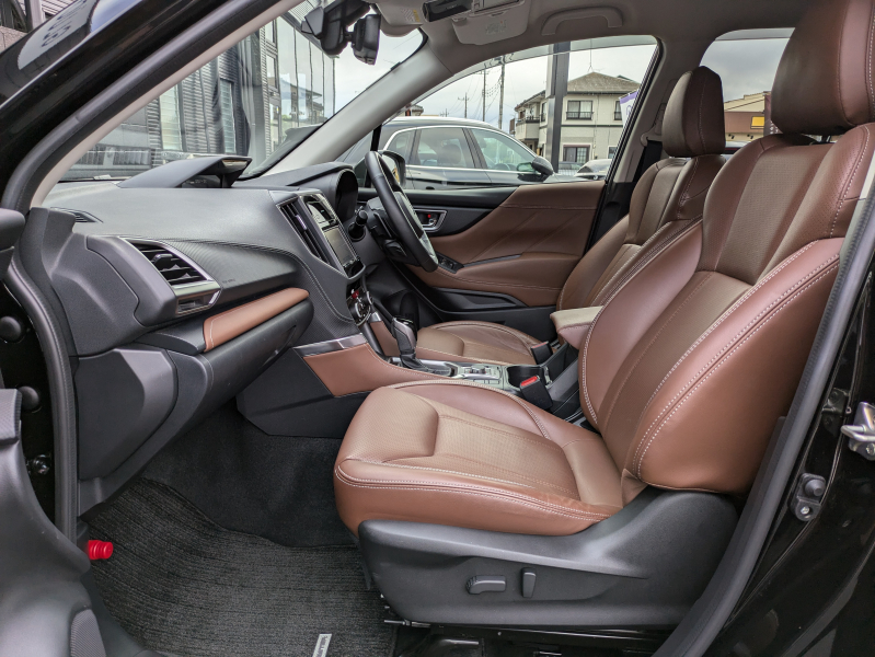 スバル フォレスター 中古車