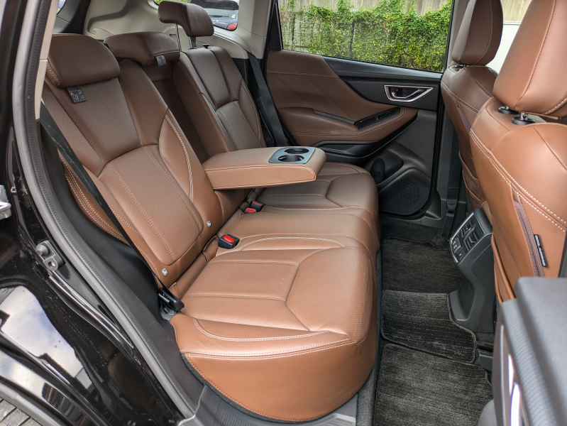 スバル フォレスター 中古車