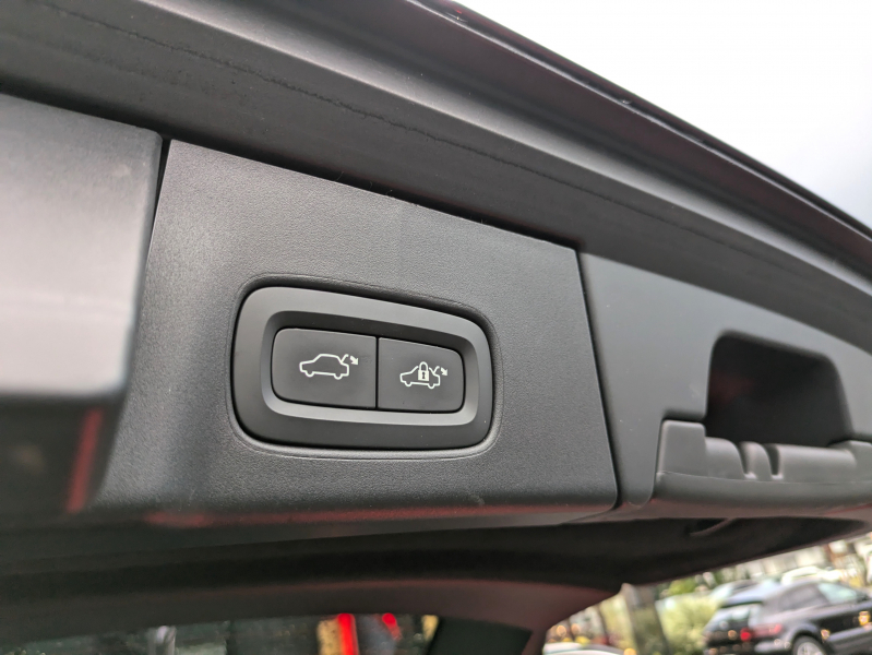 ボルボ V90 中古車