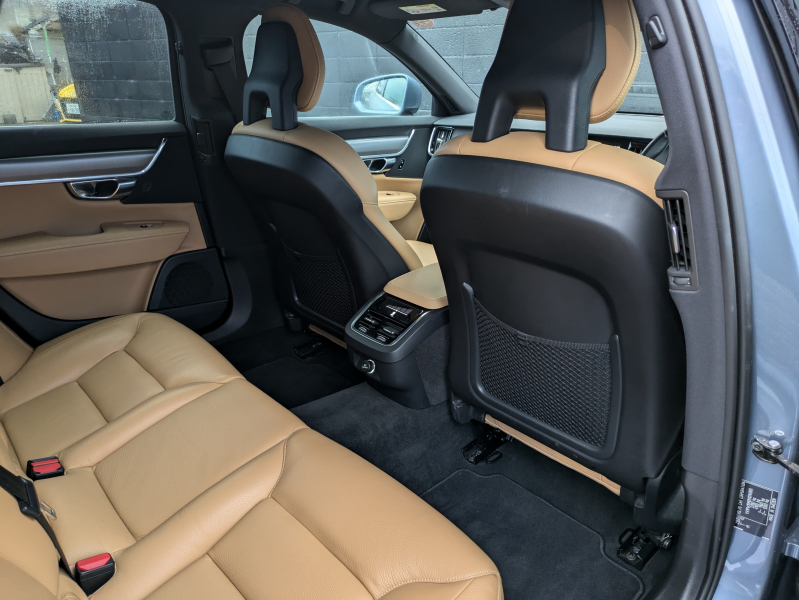 ボルボ V90 中古車