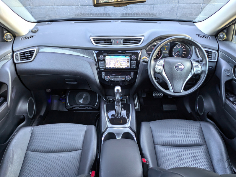 日産 エクストレイル 中古車