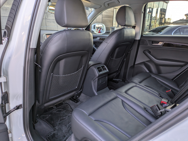 アウディ Q5 中古車