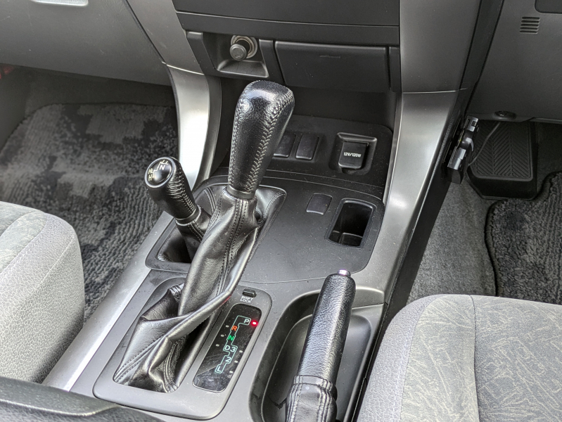 トヨタ ランドクルーザープラド 中古車