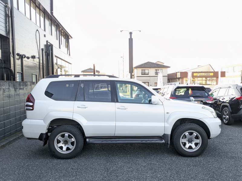 トヨタ ランドクルーザープラド 中古車