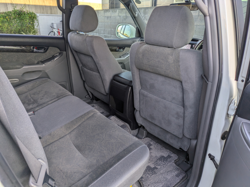 トヨタ ランドクルーザープラド 中古車