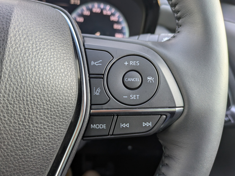 トヨタ クラウンハイブリッド 中古車