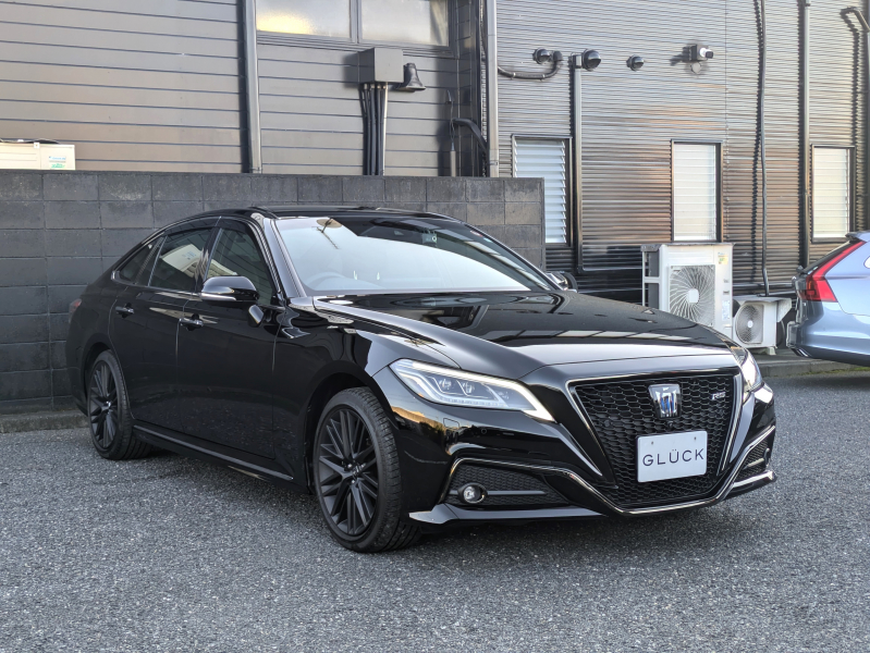 トヨタ クラウンハイブリッド 中古車